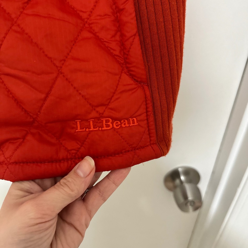 L.L. BEAN | Women's Orange Thinsulate Quilted Sherpa Fleece Lined Vest, M Reg - Picture 6 of 8
